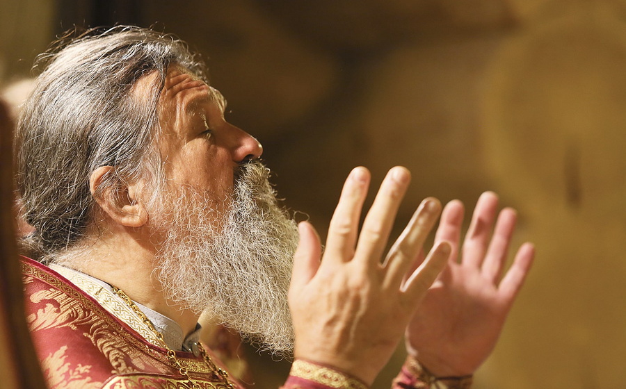 Отац Андреј Лемешонок